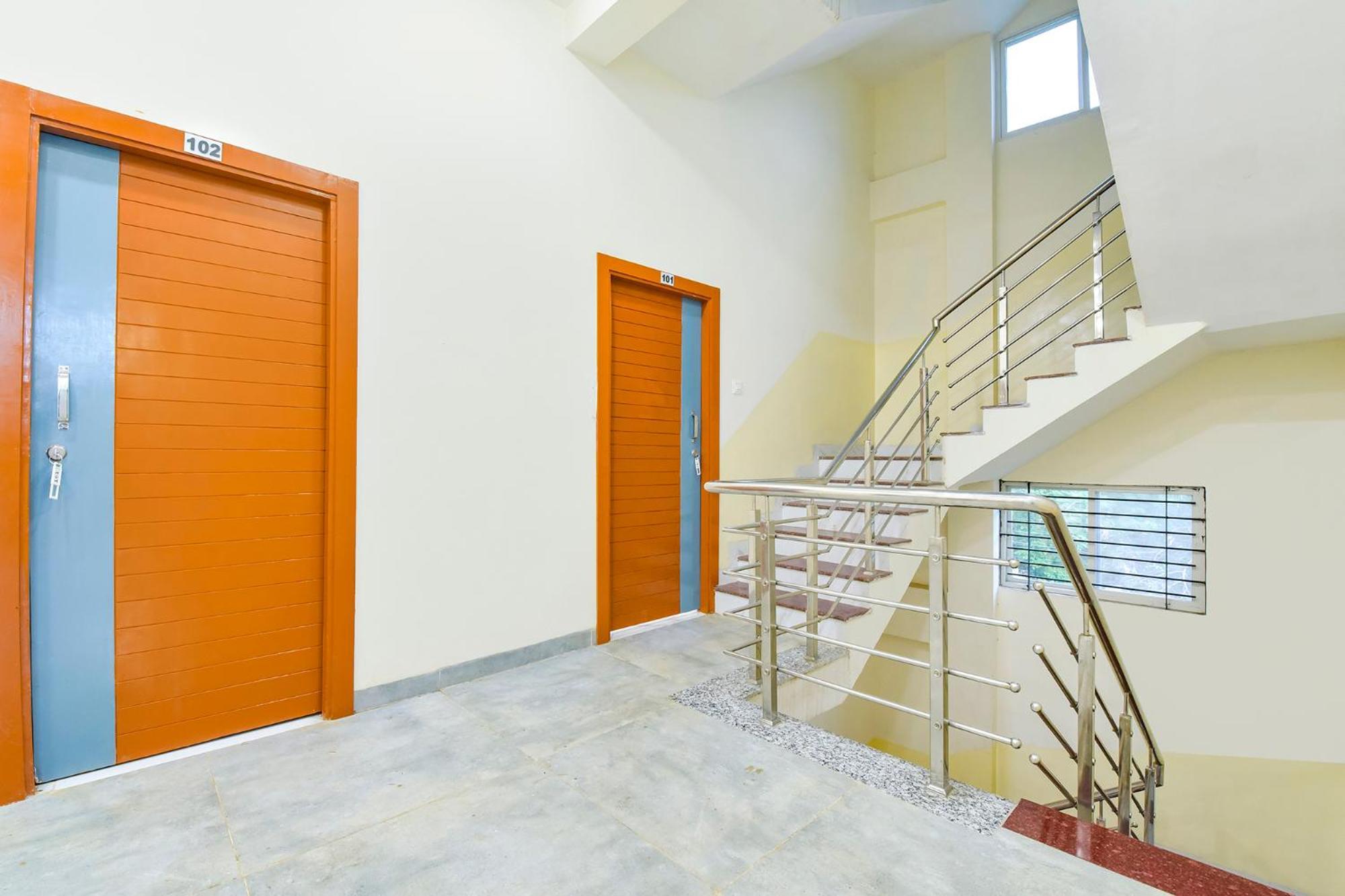 Fabhotel Grand Embassy Indore Exterior foto