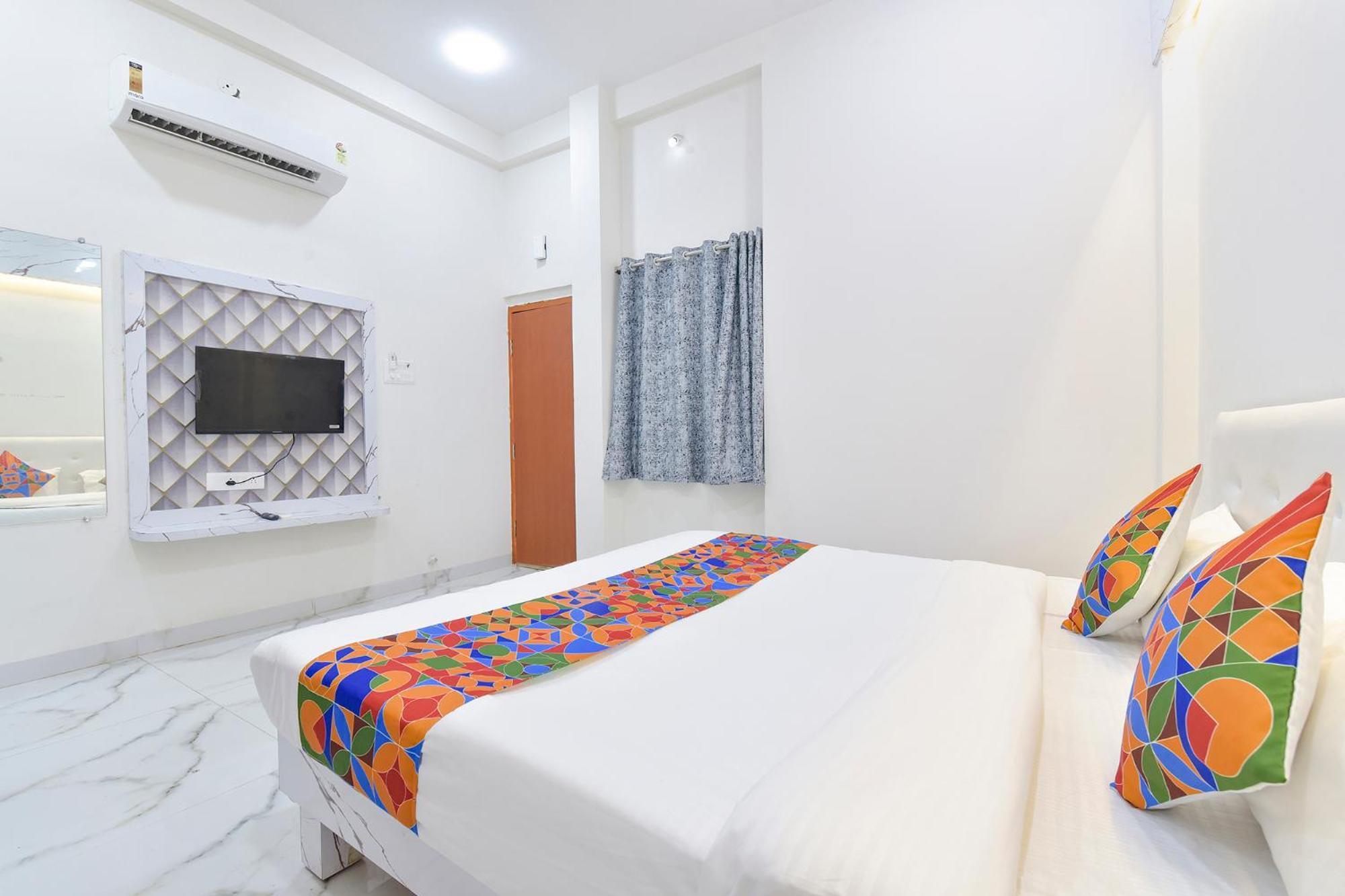 Fabhotel Grand Embassy Indore Exterior foto